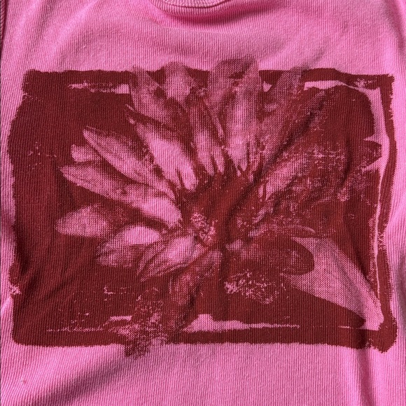 Urban Outfitters Pink Graphic Baby Tee - Picture 3 of 4